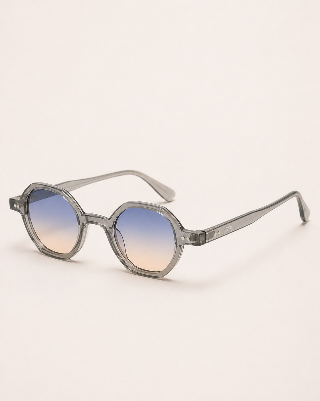 GLOBE - GREY